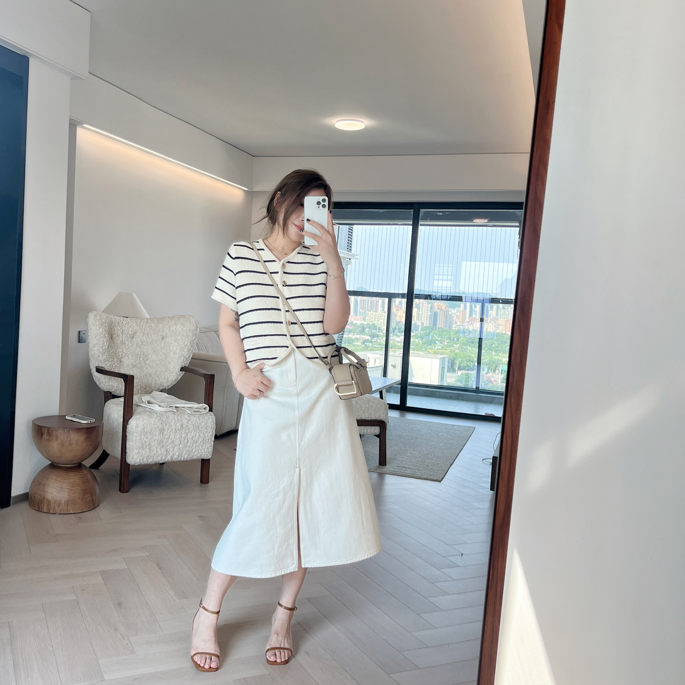 [現貨] [7060] [Vol.4] 黑白間針織上衣