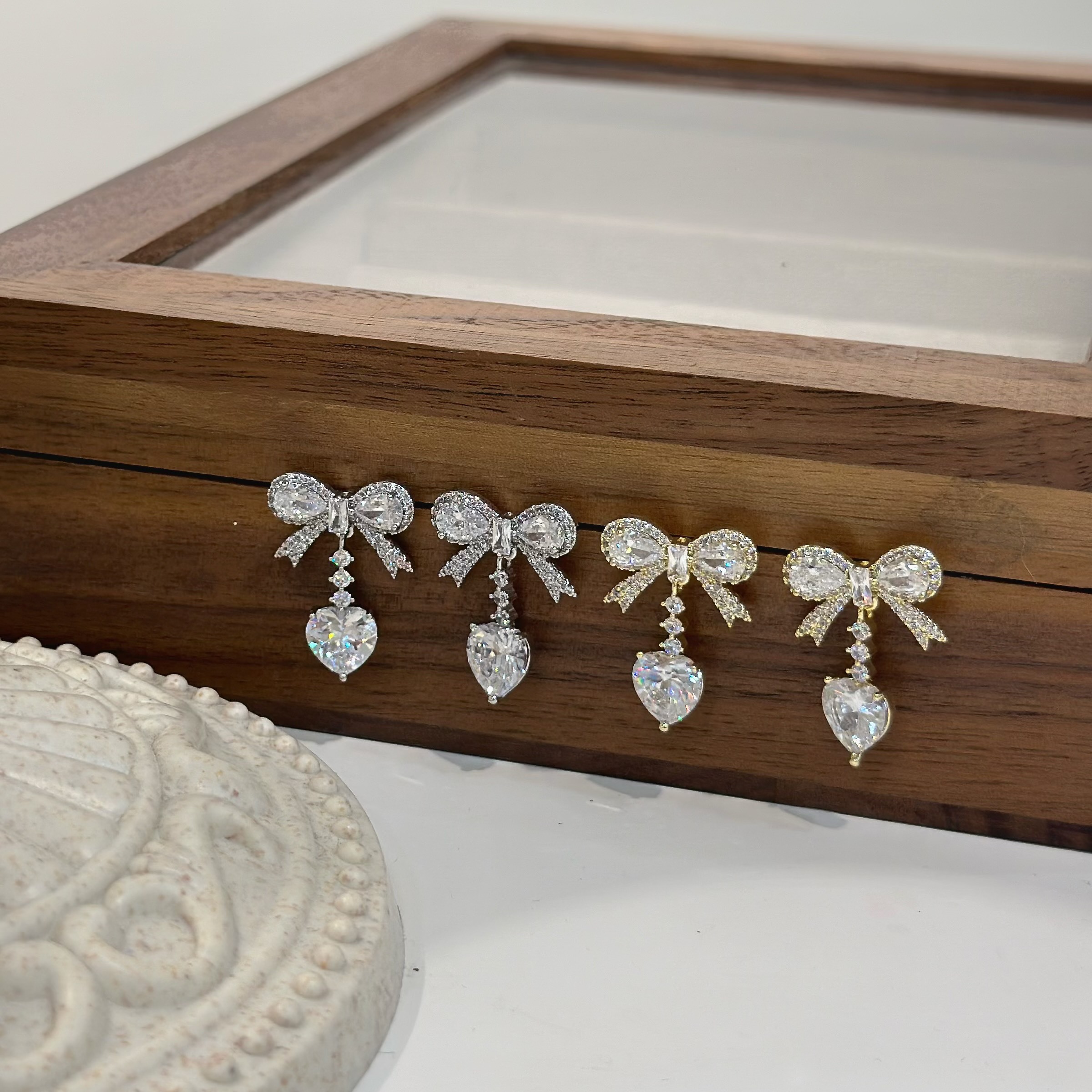 T23滿鑽蝴蝶結愛心垂吊