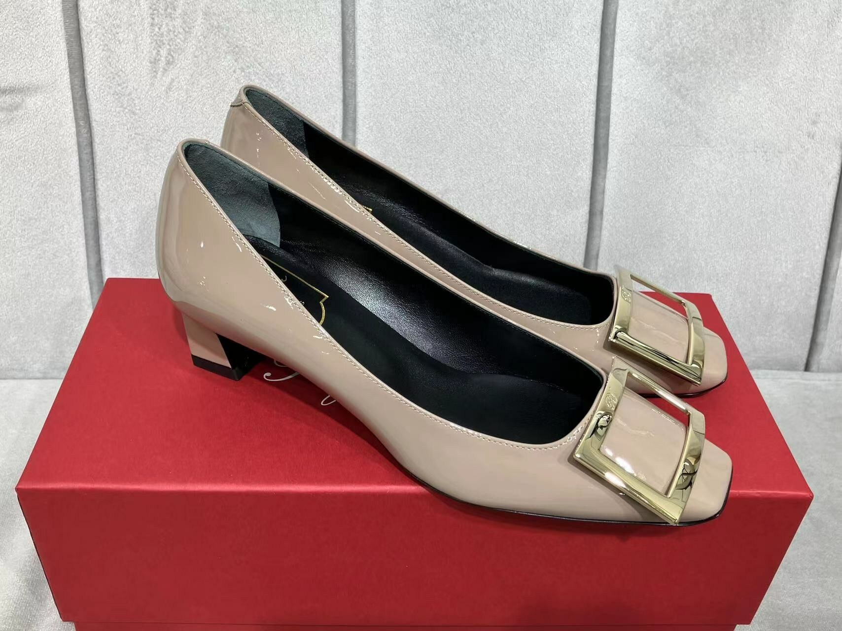 RV66 特價不退不換 -M