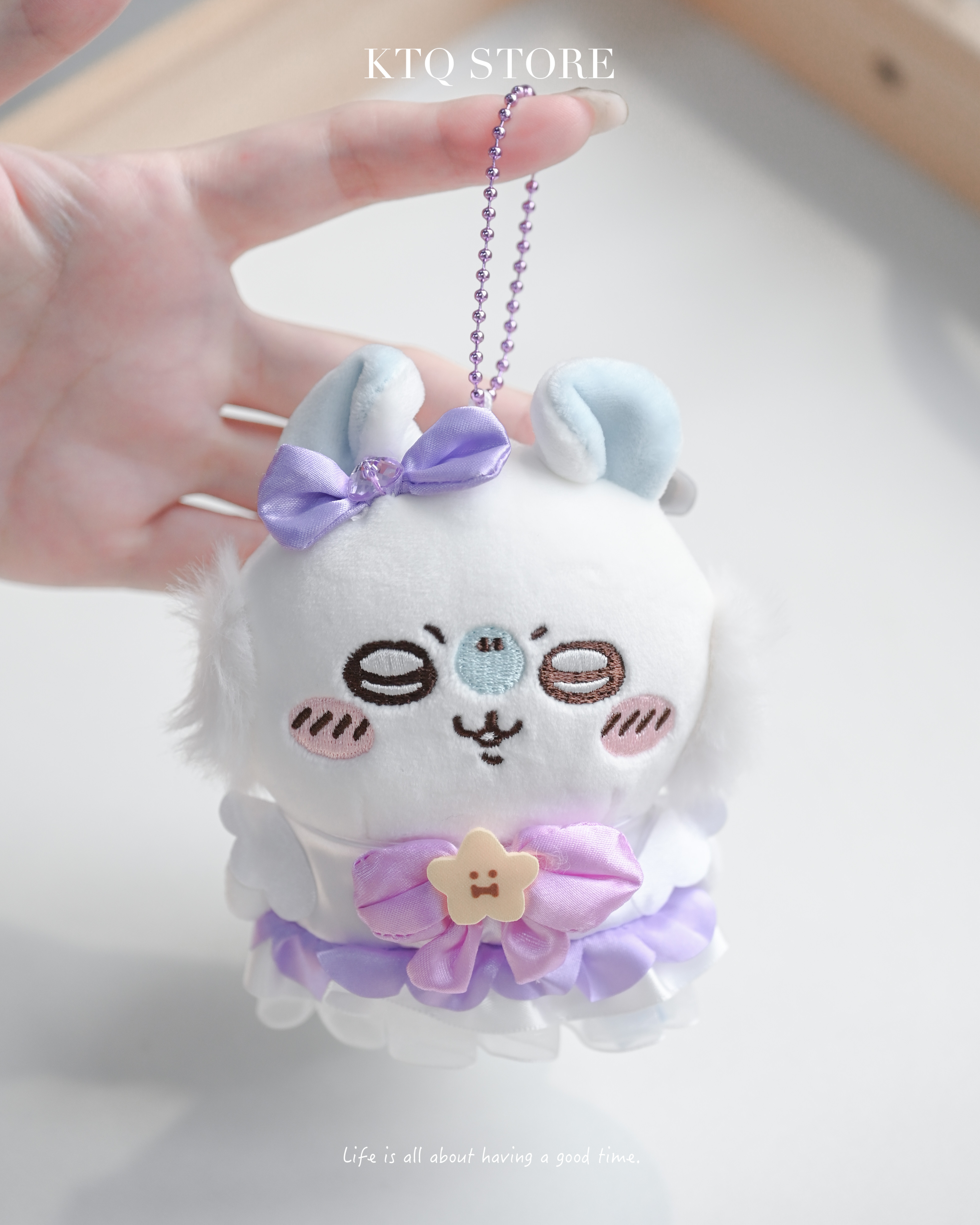 KTQ STORE ‧ 日本 Chiikawa 吉伊卡哇 亞種小桃 吊飾 娃娃