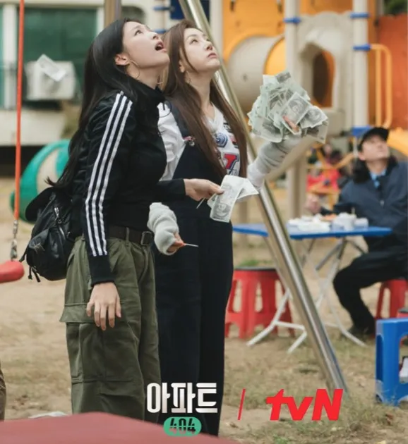 🇰🇷限時代購 LOTSYOU CHUBBY BACKPACK 後背包  Jennie同款⭐️