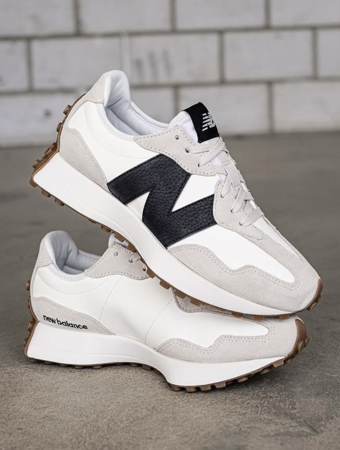 New Balance NB 327 月牙黑 米白色 皮革 復古 慢跑鞋 WS327GD/預購