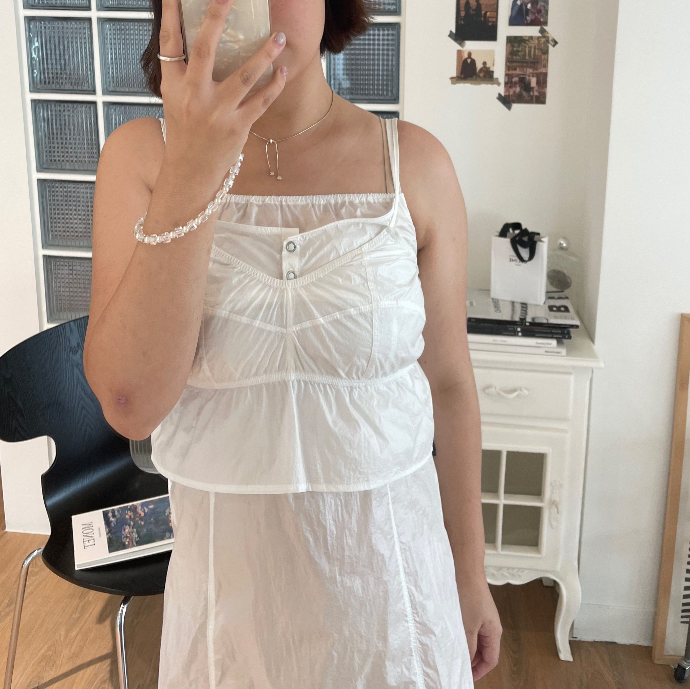 B25時髦兩件式背心洋套裝(白)