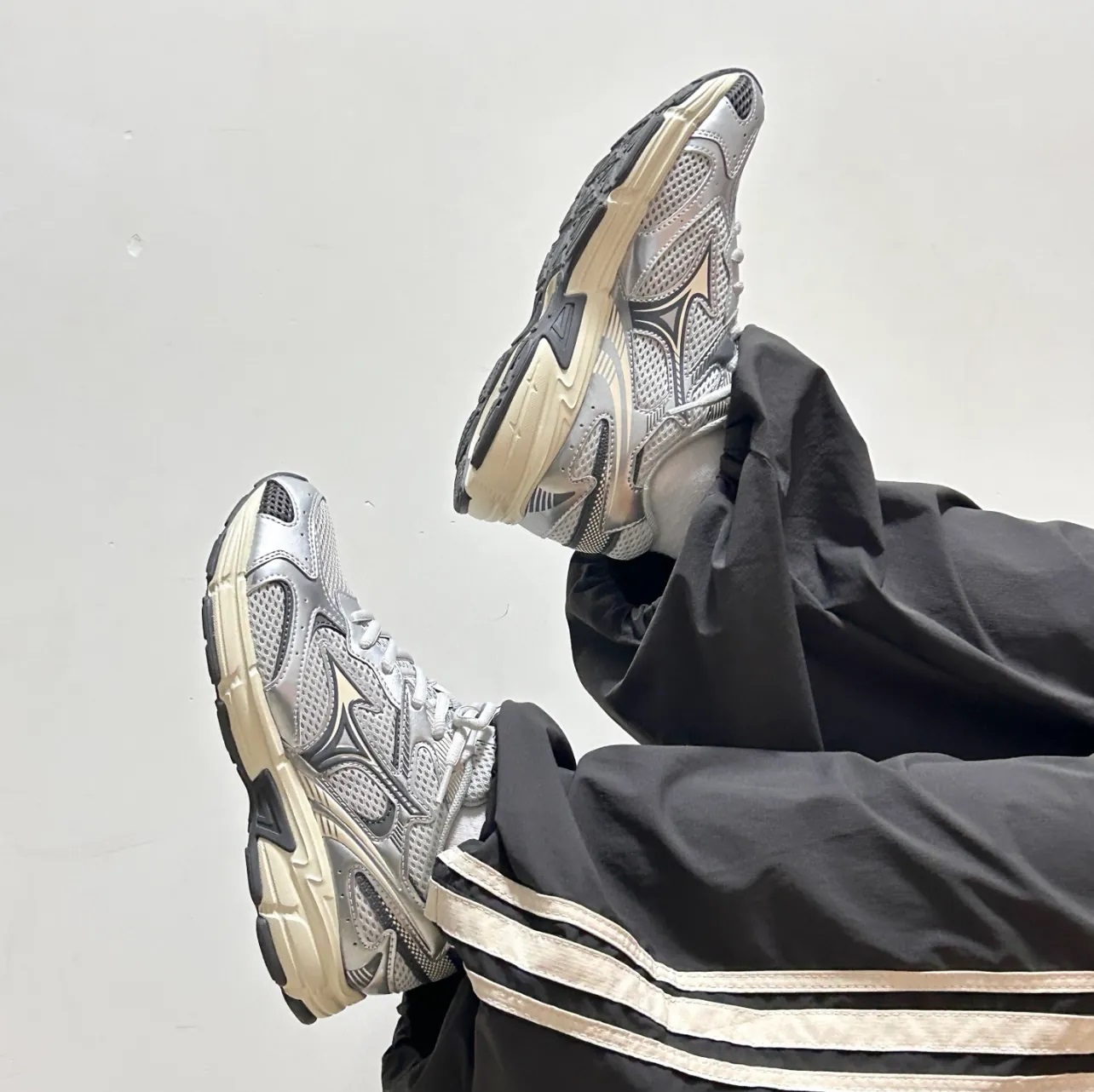 MIZUNO Speed 2K | Silver Cream
