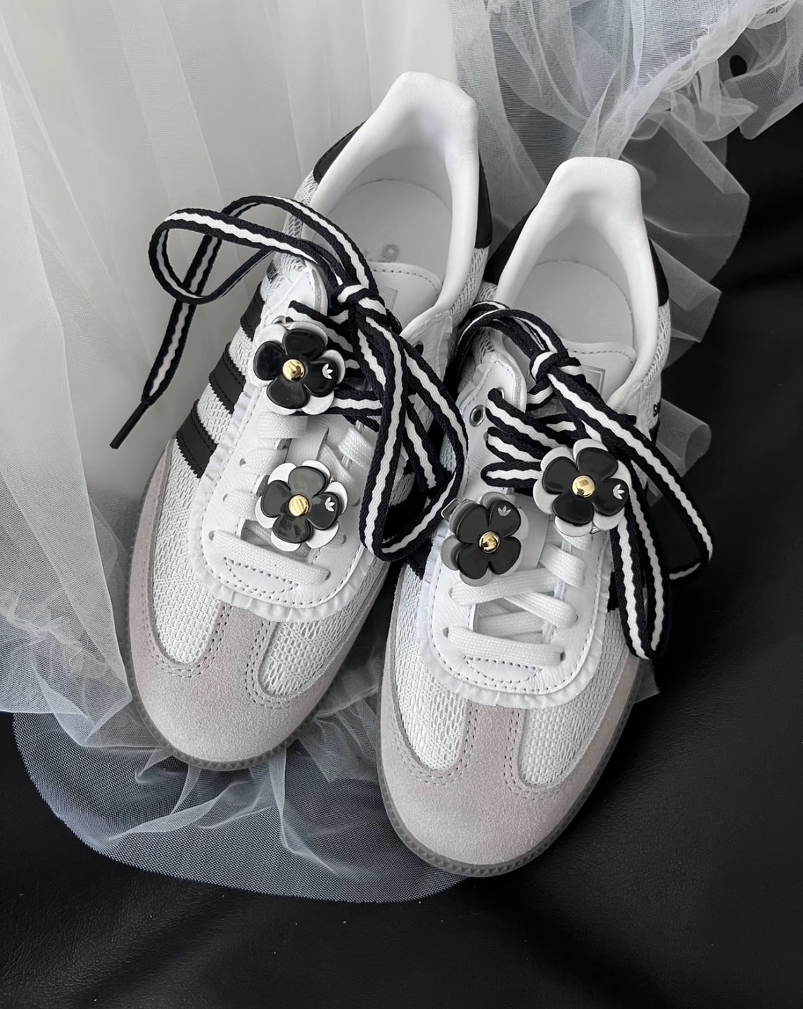 <快速出貨> ADIDAS ORIGINALS SAMBA OG 小香風 蕾絲芭蕾風 小花 灰白