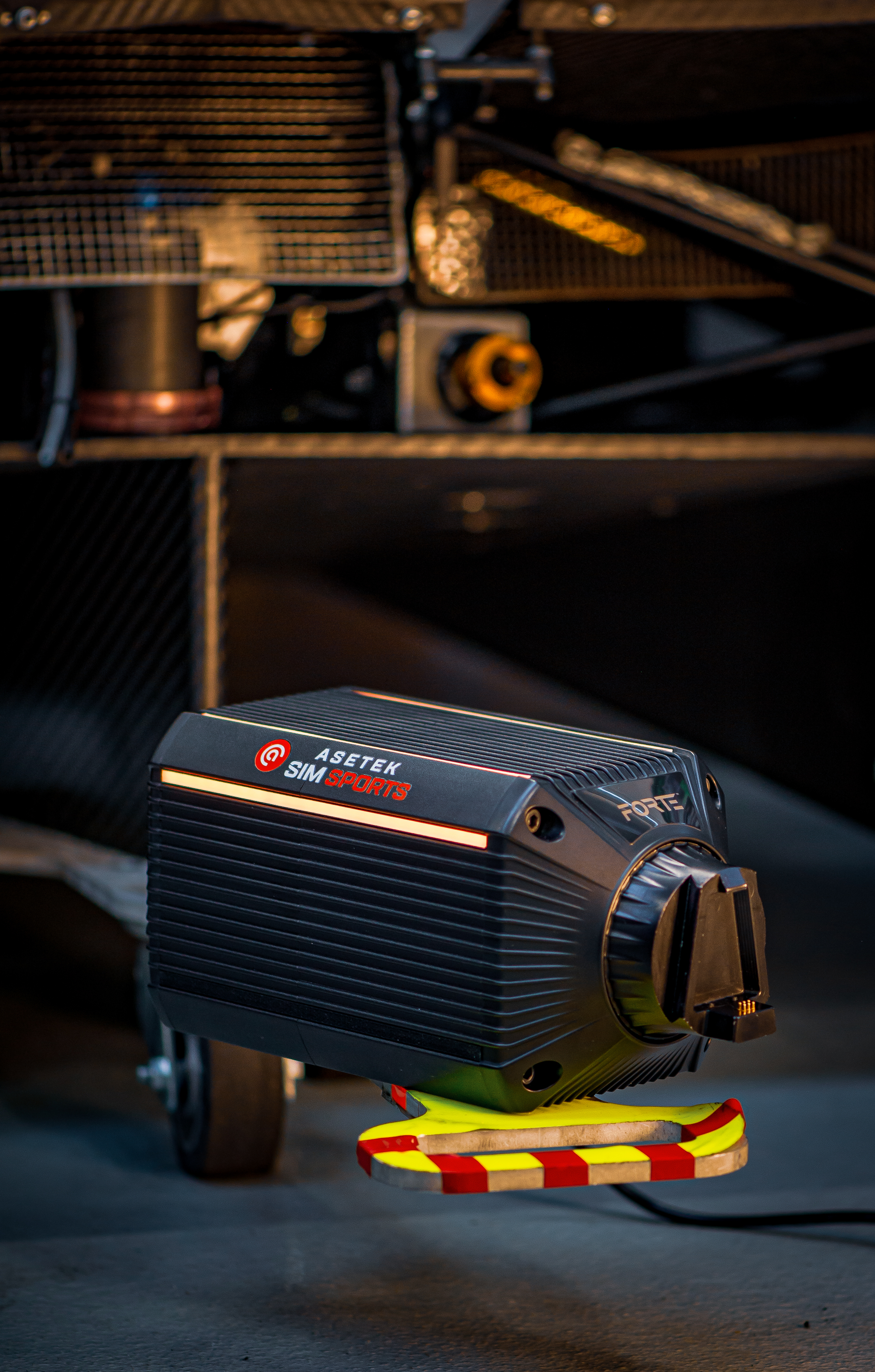 Asetek SimSports® Forte® Direct Drive Wheelbase 18Nm