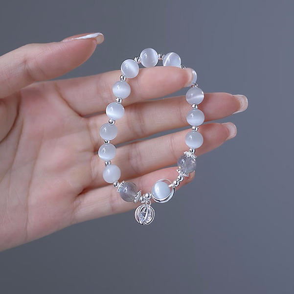 AKI Japan original design gray moonlight girlfriends bracelet A0106