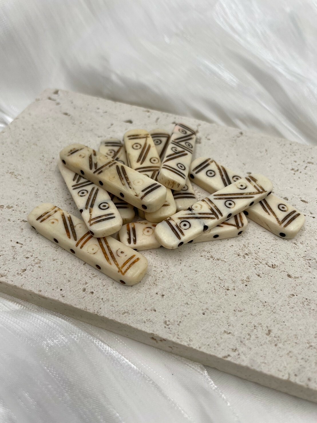 5孔-No.3圓角白色深紋長4.5寬1厚0.4