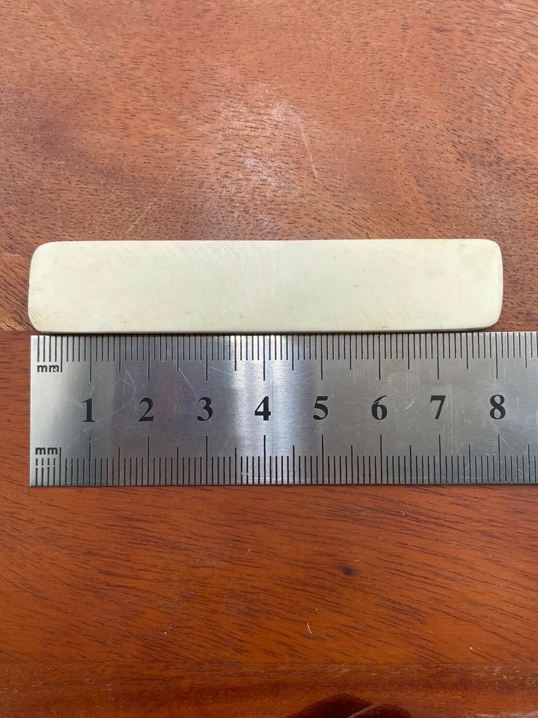 10孔-No.4牛骨白色素面長8寬1.5厚0.3