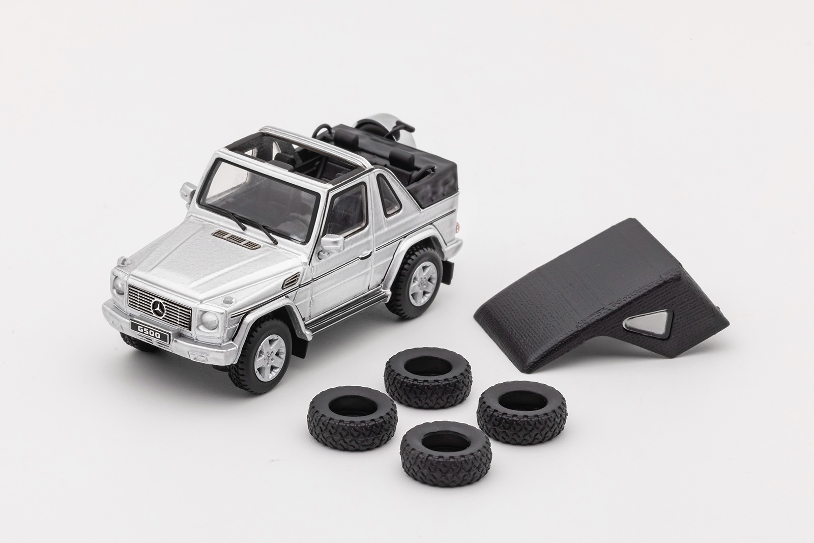 GCD 1:64 平治 Mercedes-Benz G500 Cabriolet - 銀色 Silver LHD