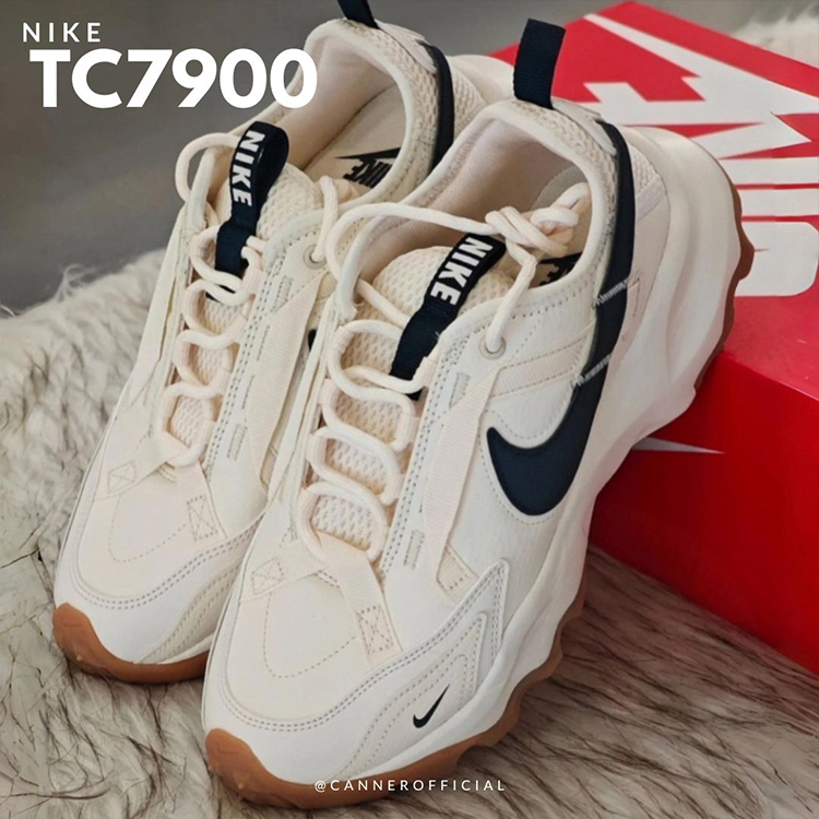 NIKE TC7900 奶油深藍 米色 海軍藍 焦糖底 老爹鞋 增高鞋 女鞋 DD9682-103