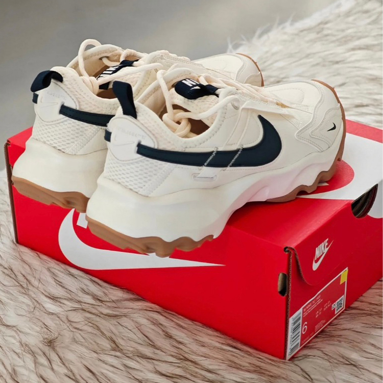 NIKE TC7900 奶油深藍 米色 海軍藍 焦糖底 老爹鞋 增高鞋 女鞋 DD9682-103