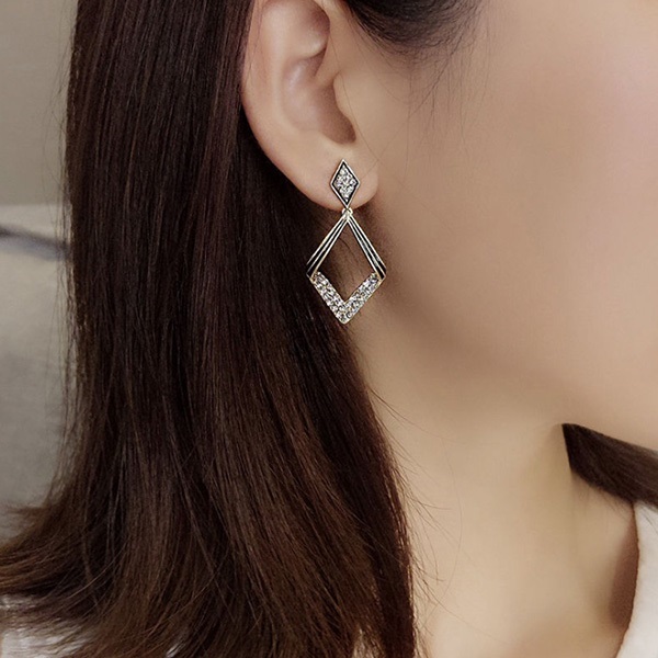 JK KOREA new geometric rhombus earrings personality fashion atmosphere earrings J0620