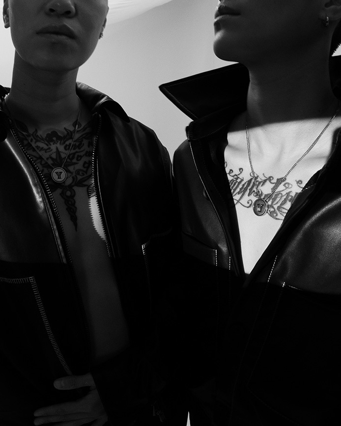 雙生 x RECOVERY 錯位Y大圓牌項鍊 (古銀)