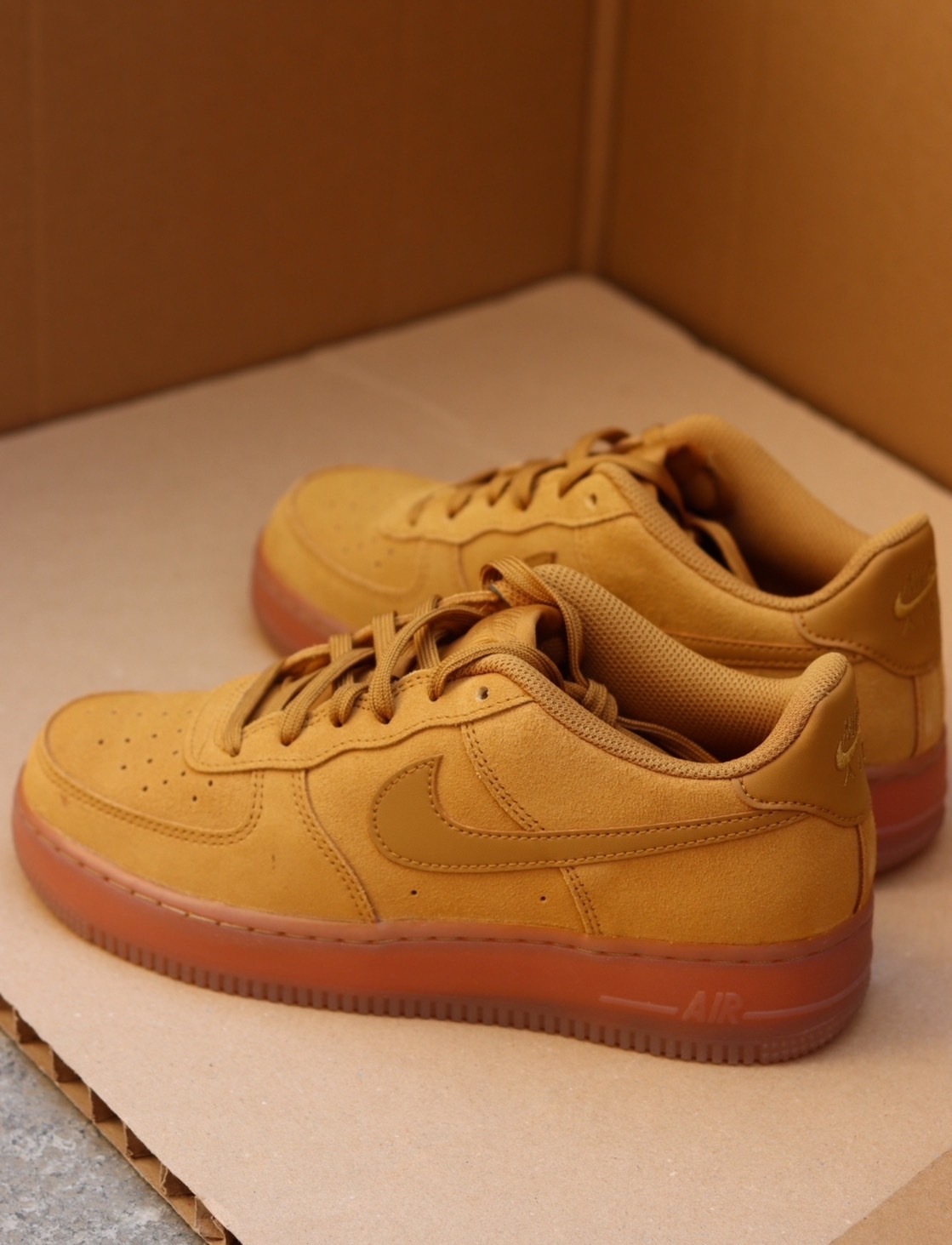 【現貨】NIKE AIR FORCE 1 小麥色 空軍1號 BQ5485-700