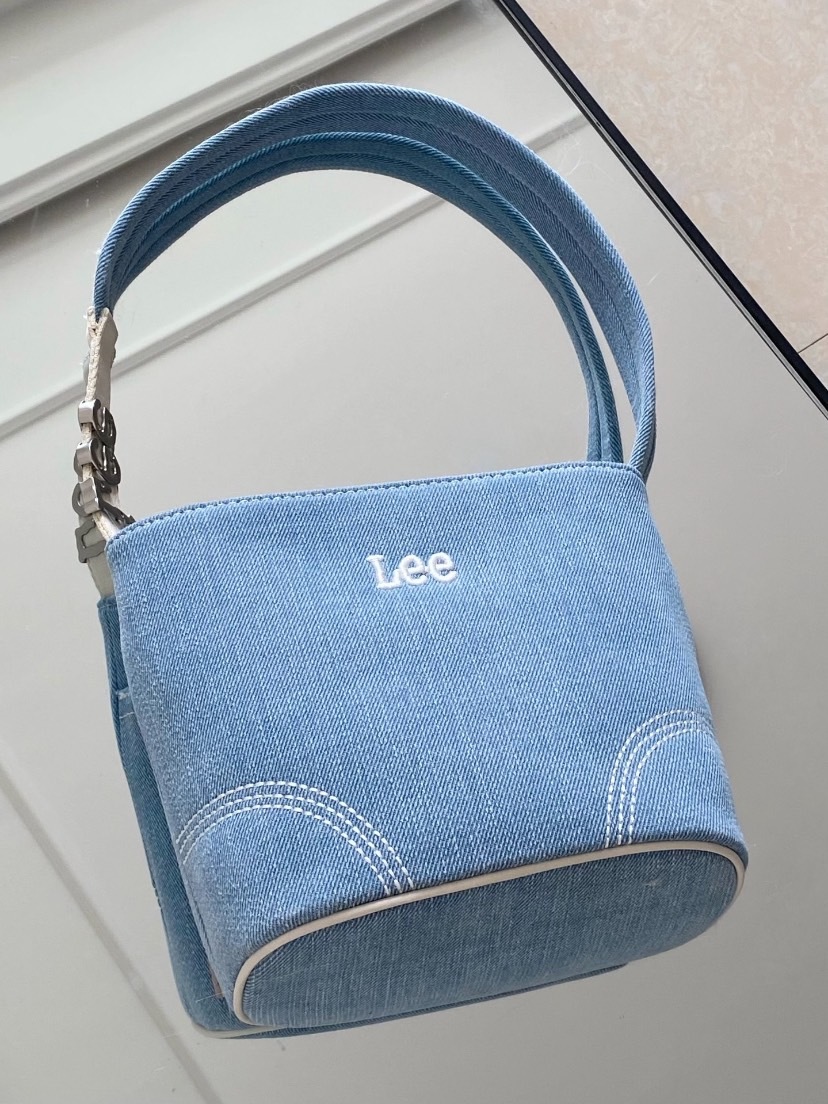 LEE 腋下包水桶包單肩包 寶寶藍