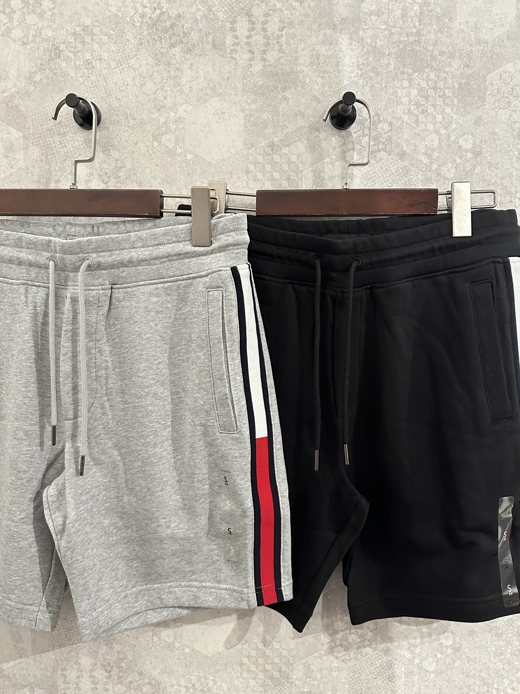 Tommy Hilfiger 側邊紅白直條 短褲 棉褲 休閒短褲