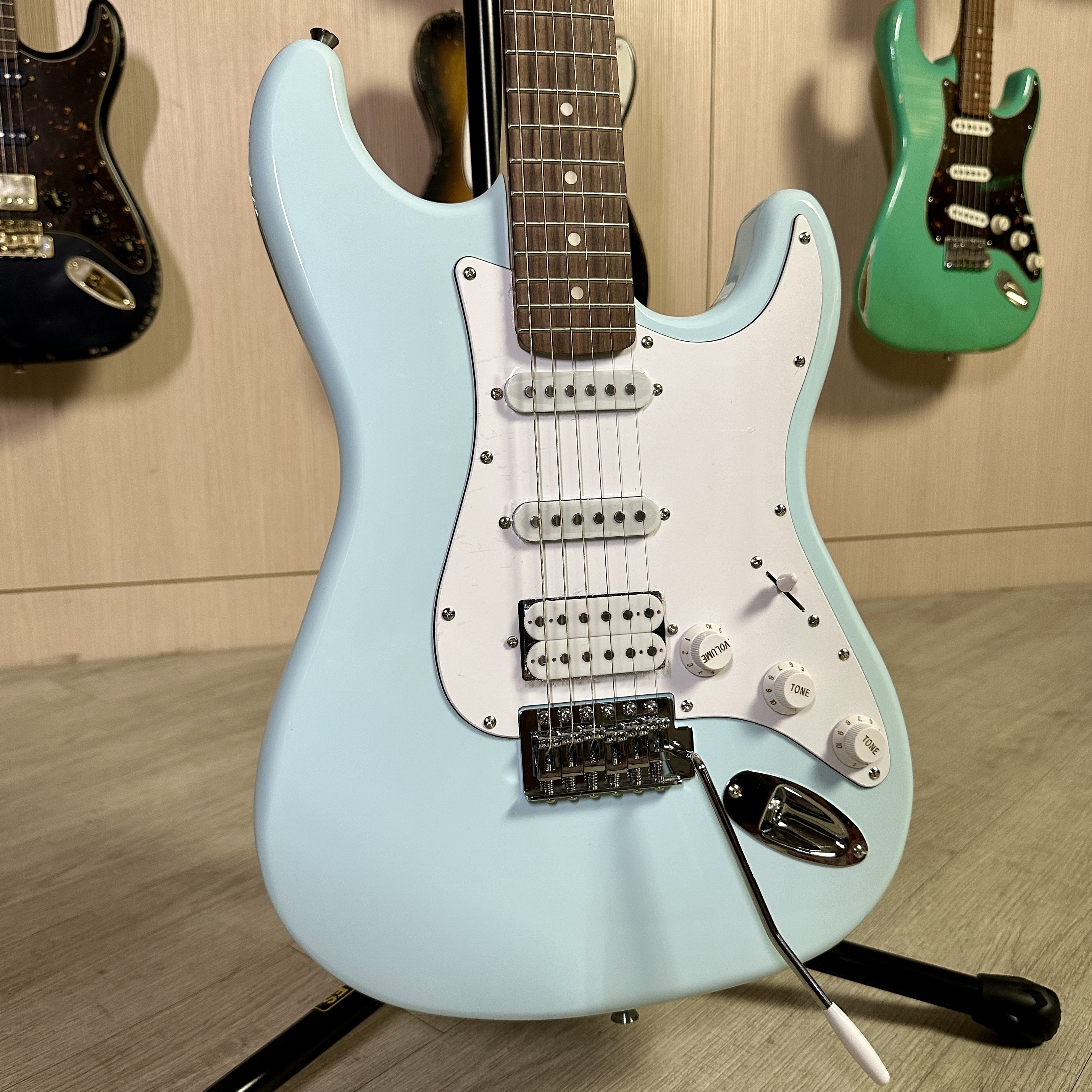 Bensons Bensons Stratocaster ST-3 入門電吉他 水藍 第 2 張圖片｜三峽吉他 / Bass