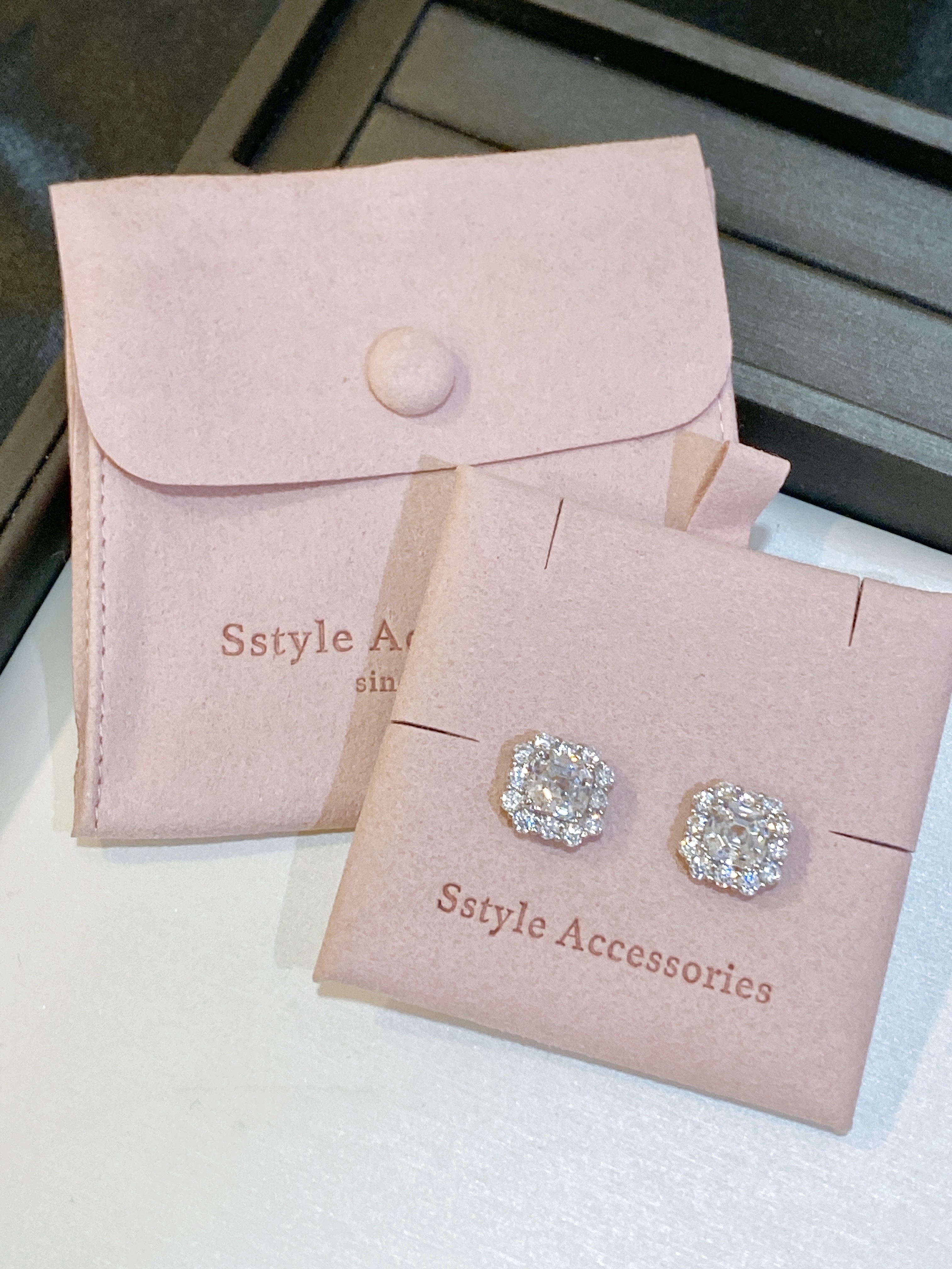Classic cubic zirconia diamond earrings