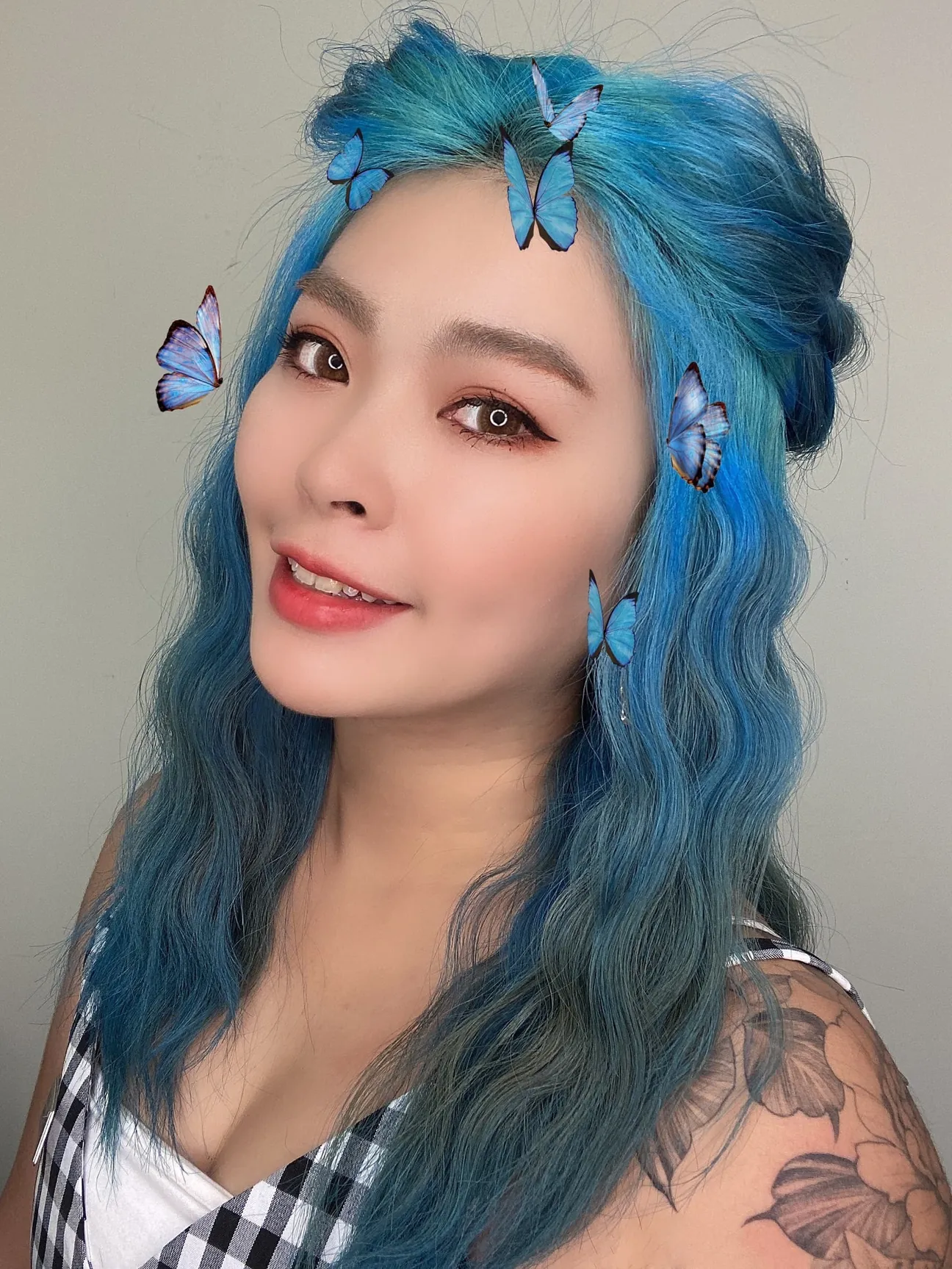 Bella's blue hair color photo. Image source: Provided by Bella