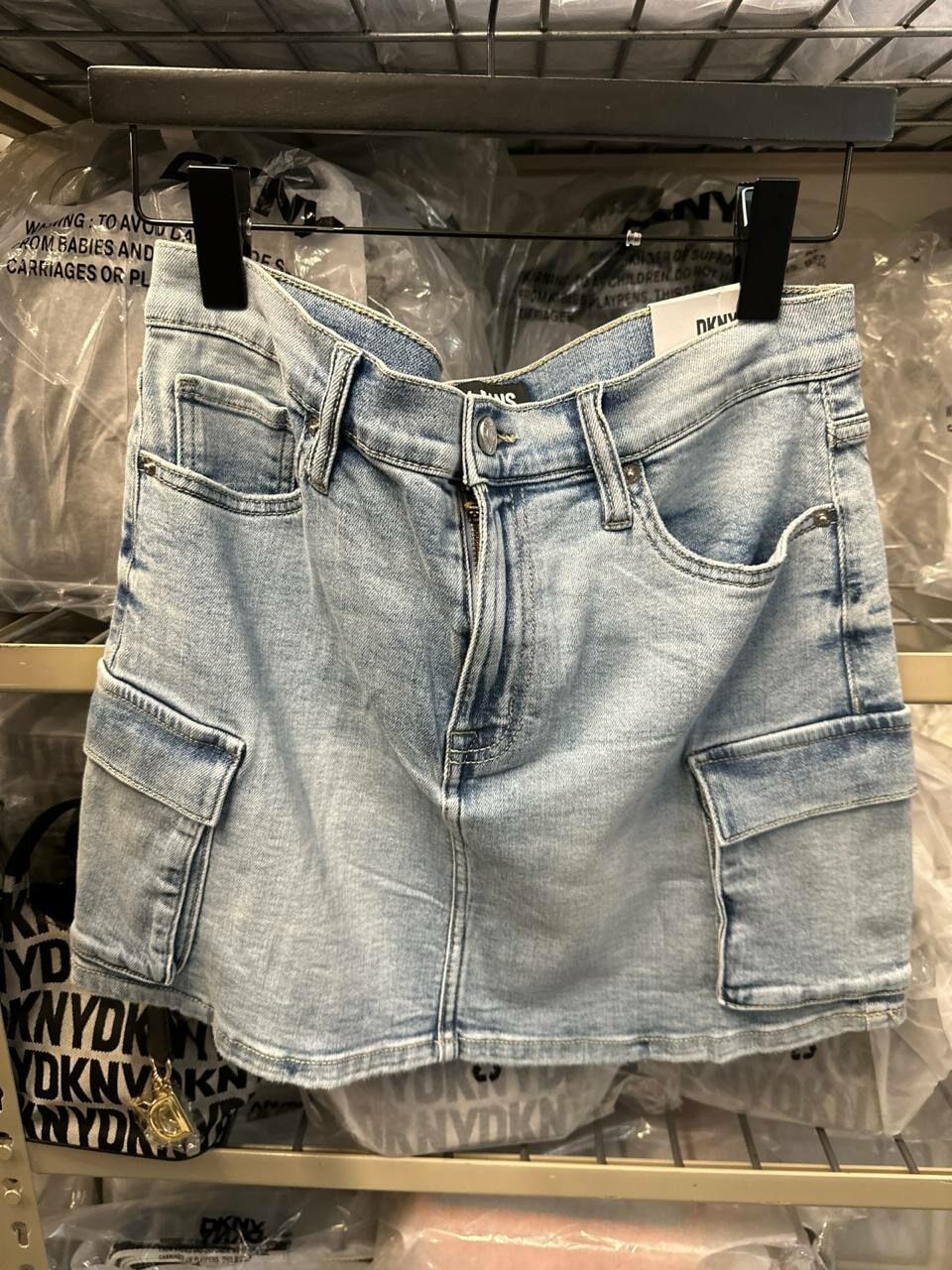 [S] DKNY DKNY HIGH RISE CARGO SKIRT,BLUE, DJ4K9514-G6V (SD1055)