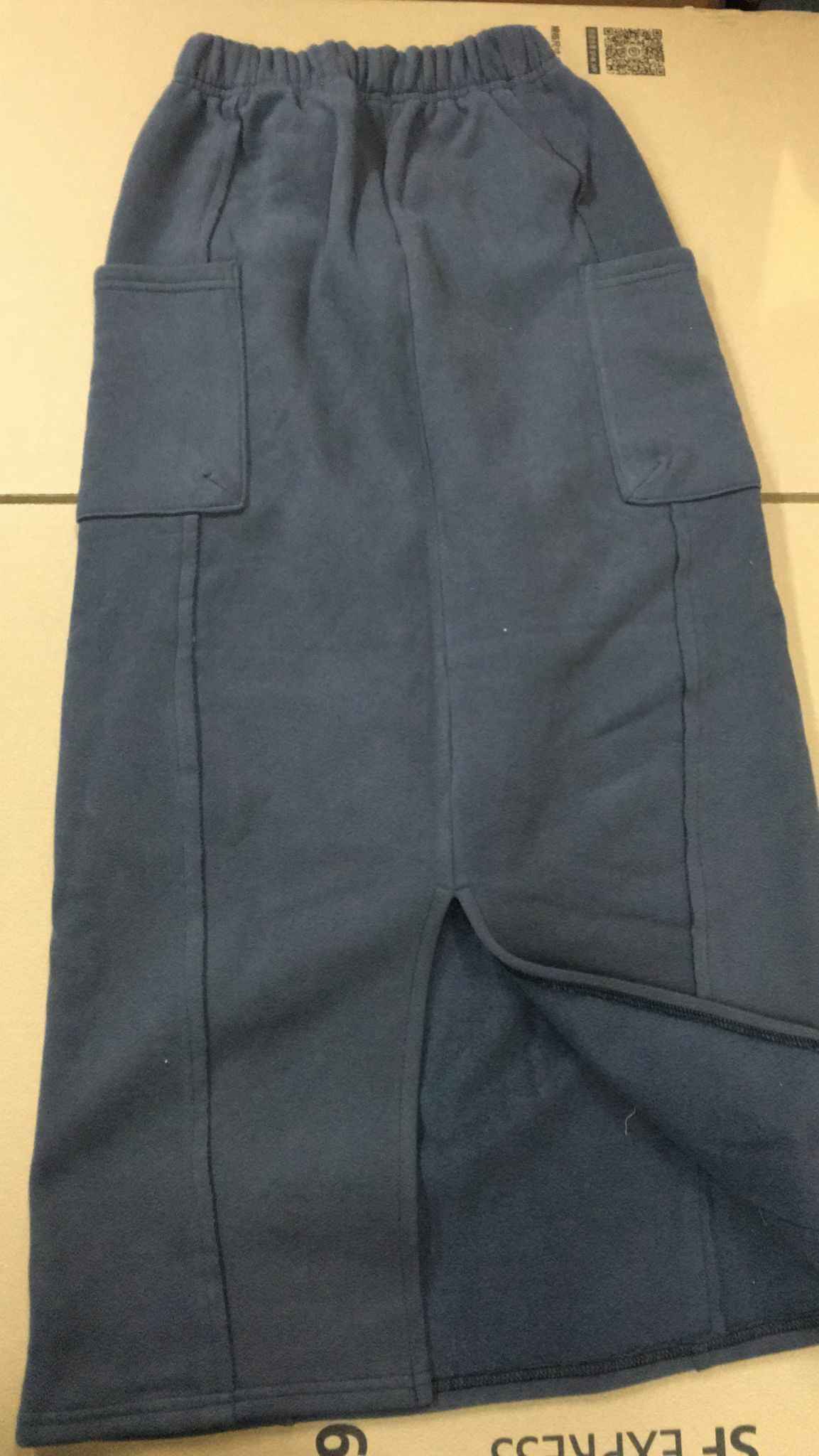 現貨 檢筋腰長裙 (AT 617)