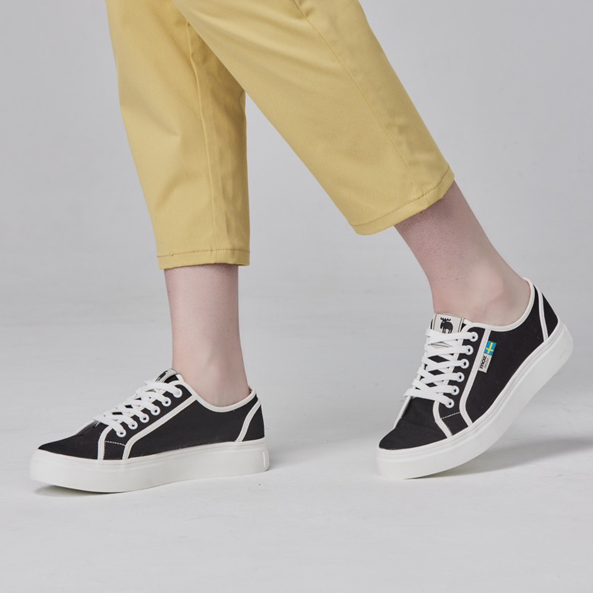 【惜福商品999】moz瑞典 駝鹿 小香風休閒鞋(黑)