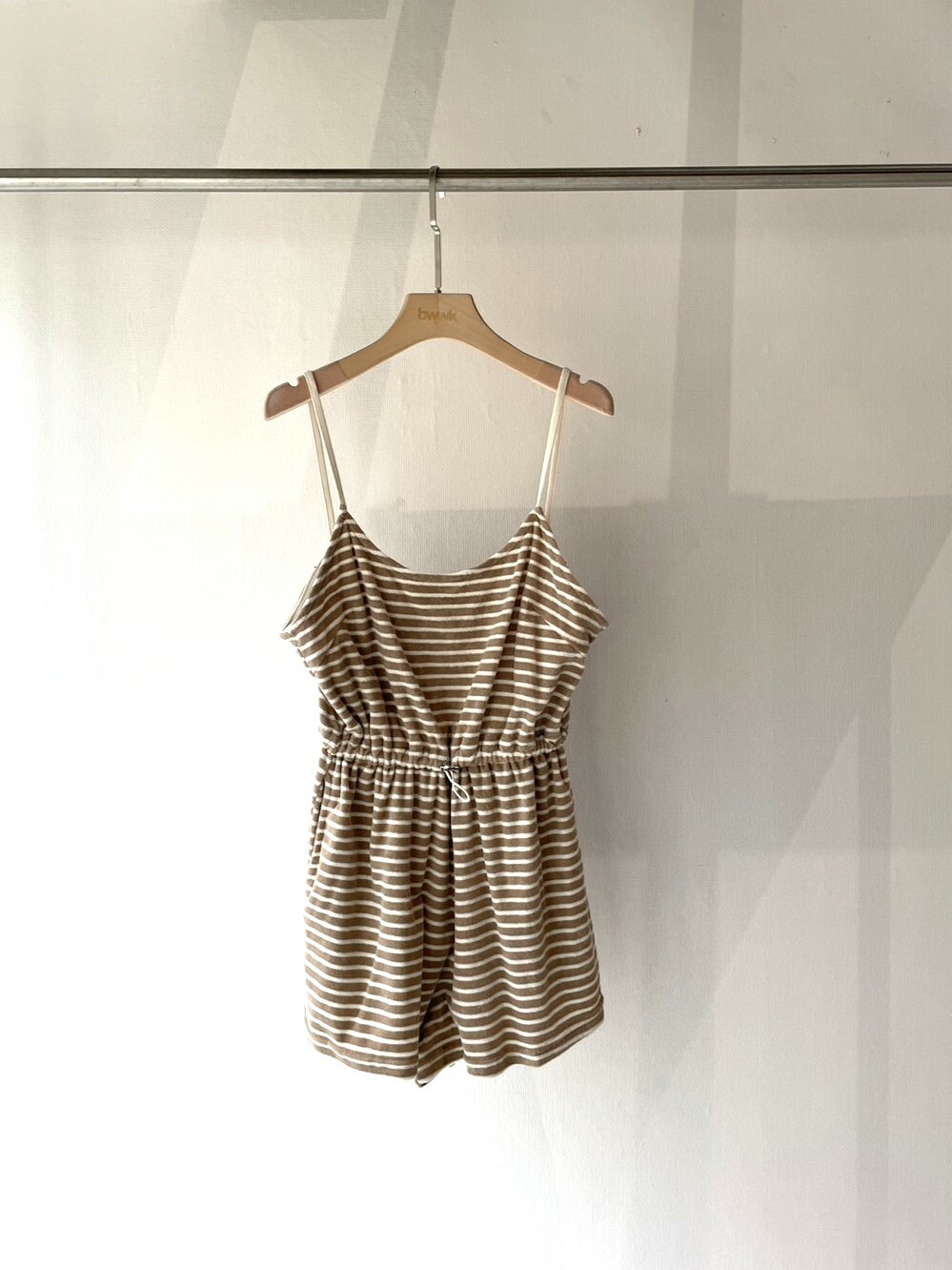 棕白條紋 日常連身短褲