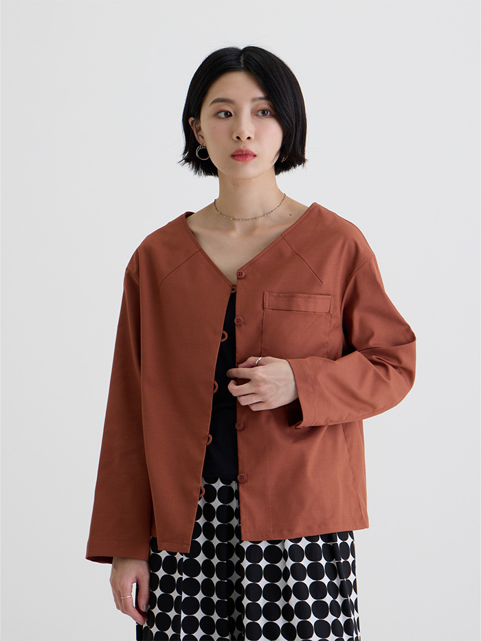 開襟V領長袖外套-秋分