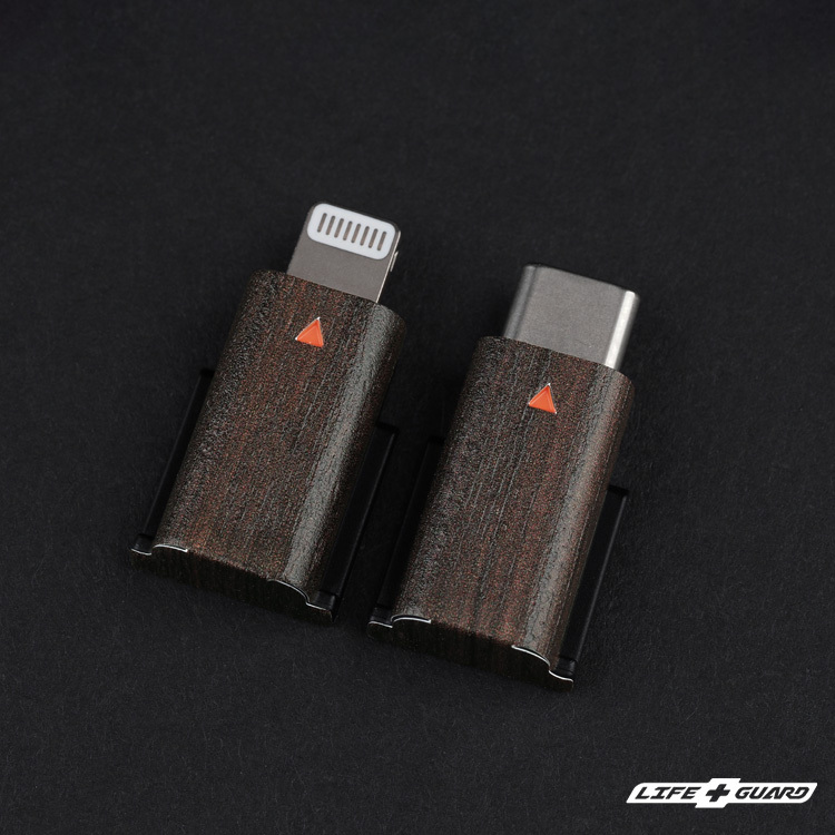 LIFE+GUARD 麥克風貼膜安裝示意，適用 DJI Mic 2