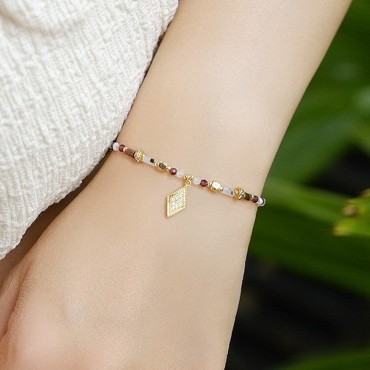 《桃園意象》大溪老街 • 巡禮古城 – 石榴石 – 手鍊