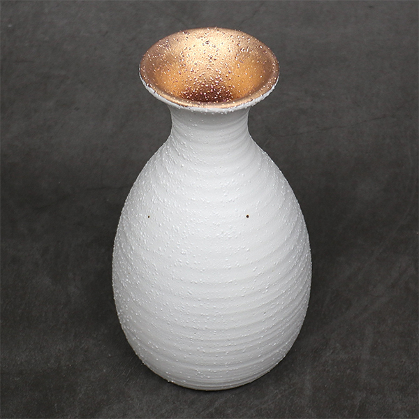 白粉引金 清酒壺