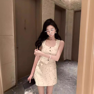 波點薄毛尼背心上衣