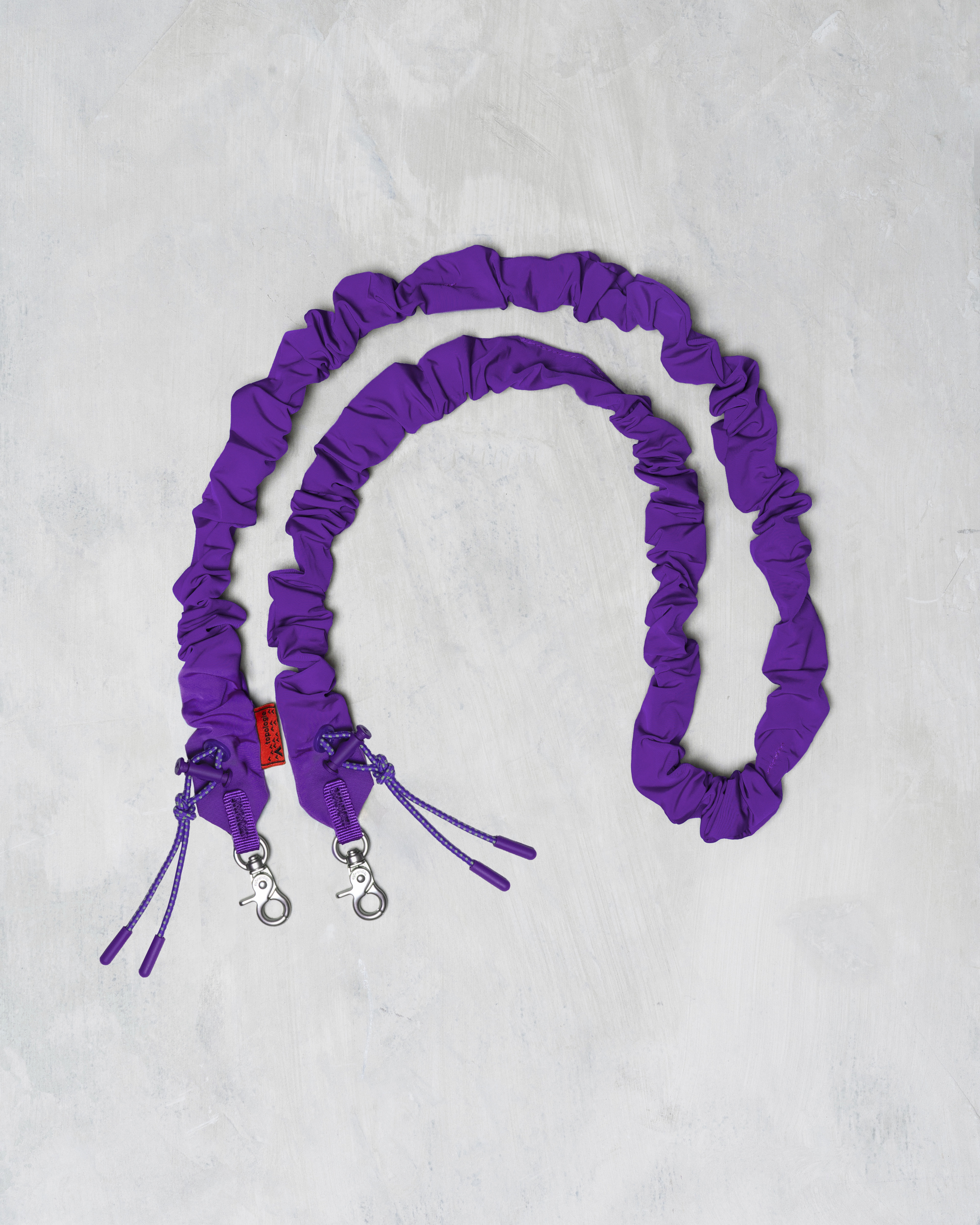 スマホアクセサリー TOPOLOGIE BUNGEE STRAP ELECTRIC PURPLE W Bungee Wrist Strap / Electric Purple (Tech Sateen