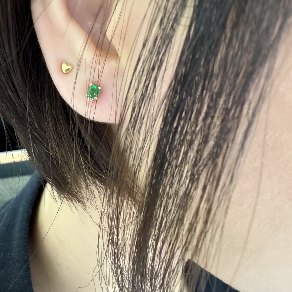 【me.luxe】K18橢圓祖母綠鑽石耳環