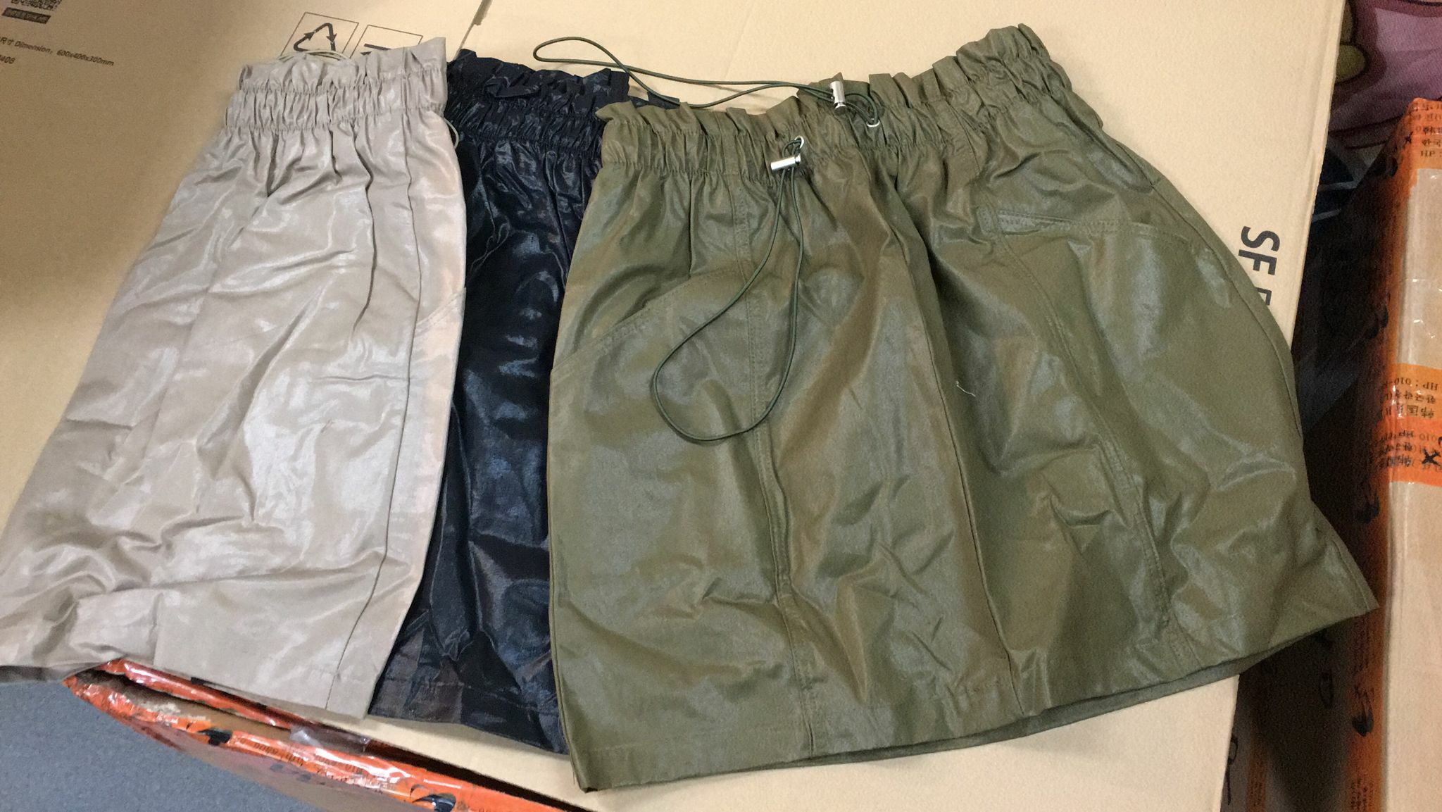 現貨 橡筋短裙 (AT 686)