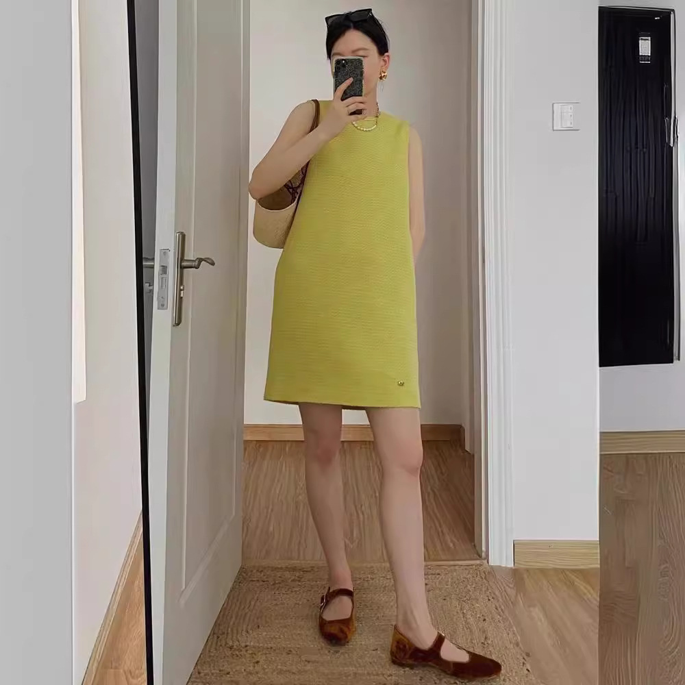 薄毛尼無袖小香洋裝