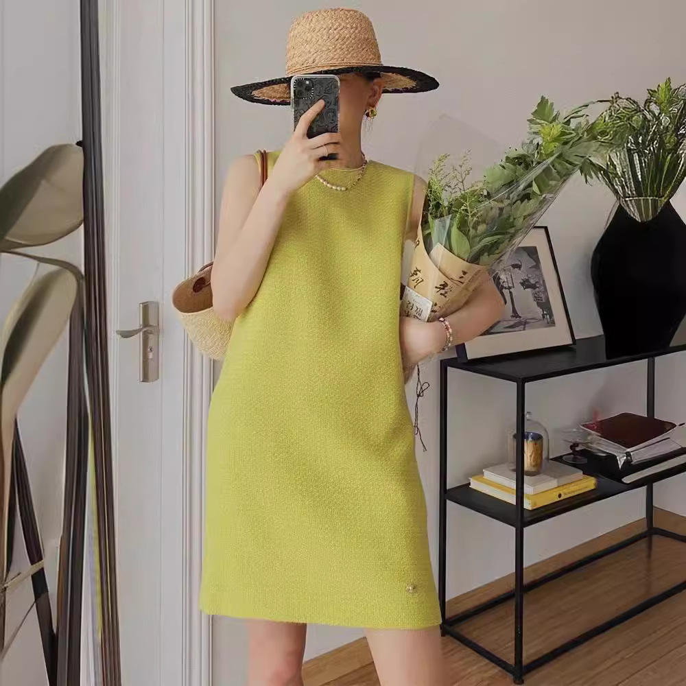 薄毛尼無袖小香洋裝