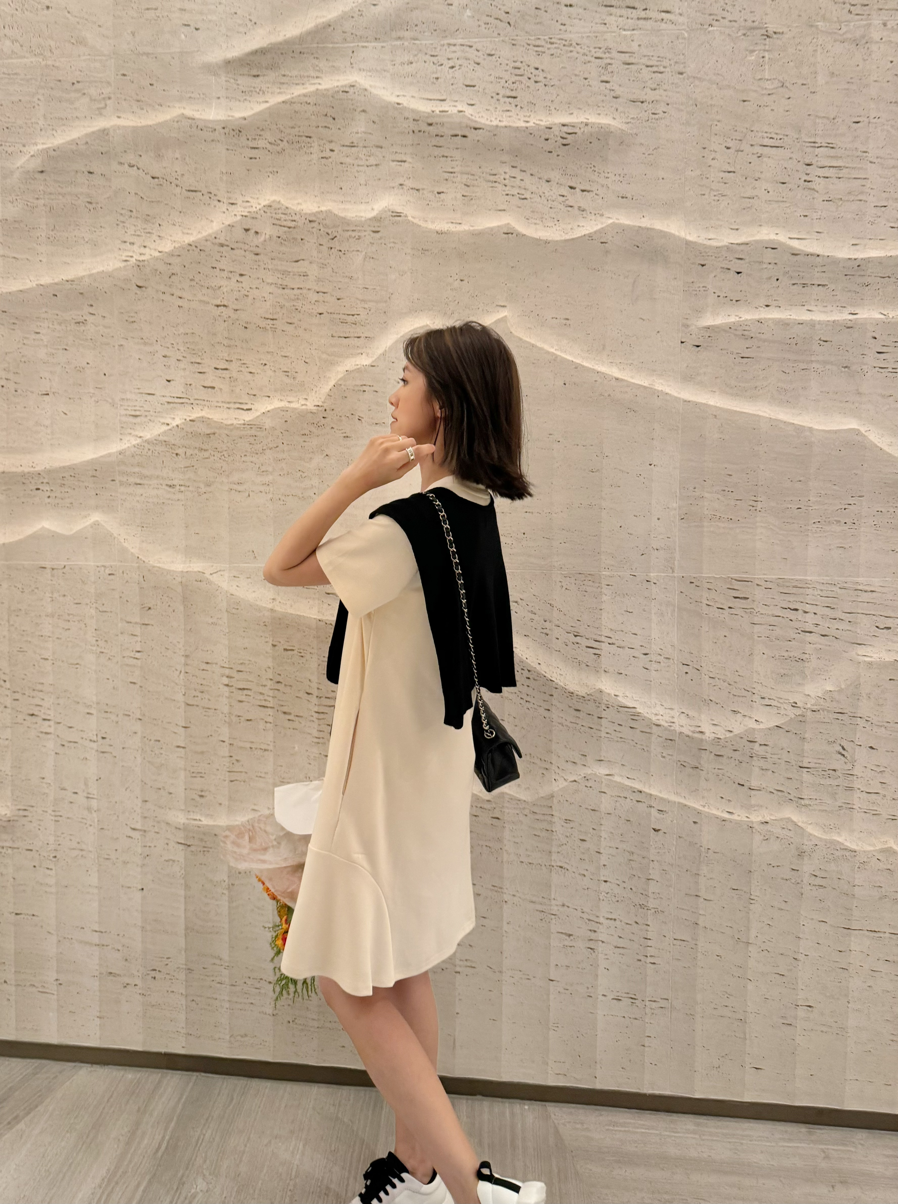 Short Sleeved Flared Hem Mini Dress_DS248L03