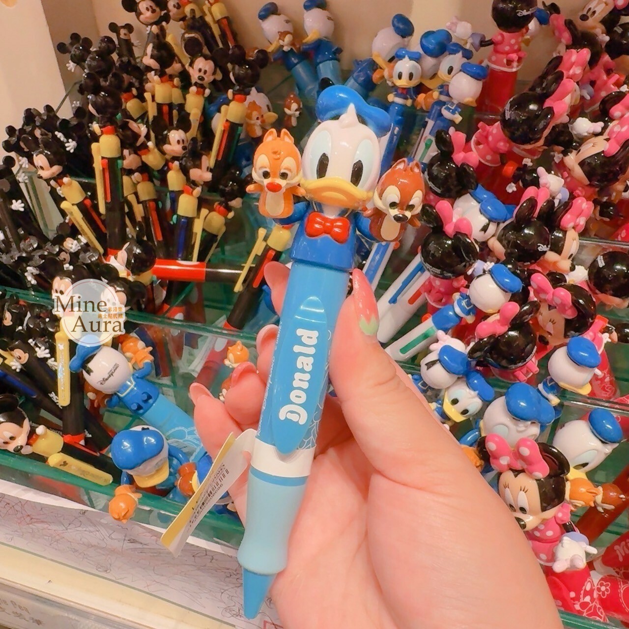 唐老鴨 Donald 手偶奇奇蒂蒂 Chip 'n Dale 可動設計 立體造型 圓珠筆 -香港迪士尼樂園