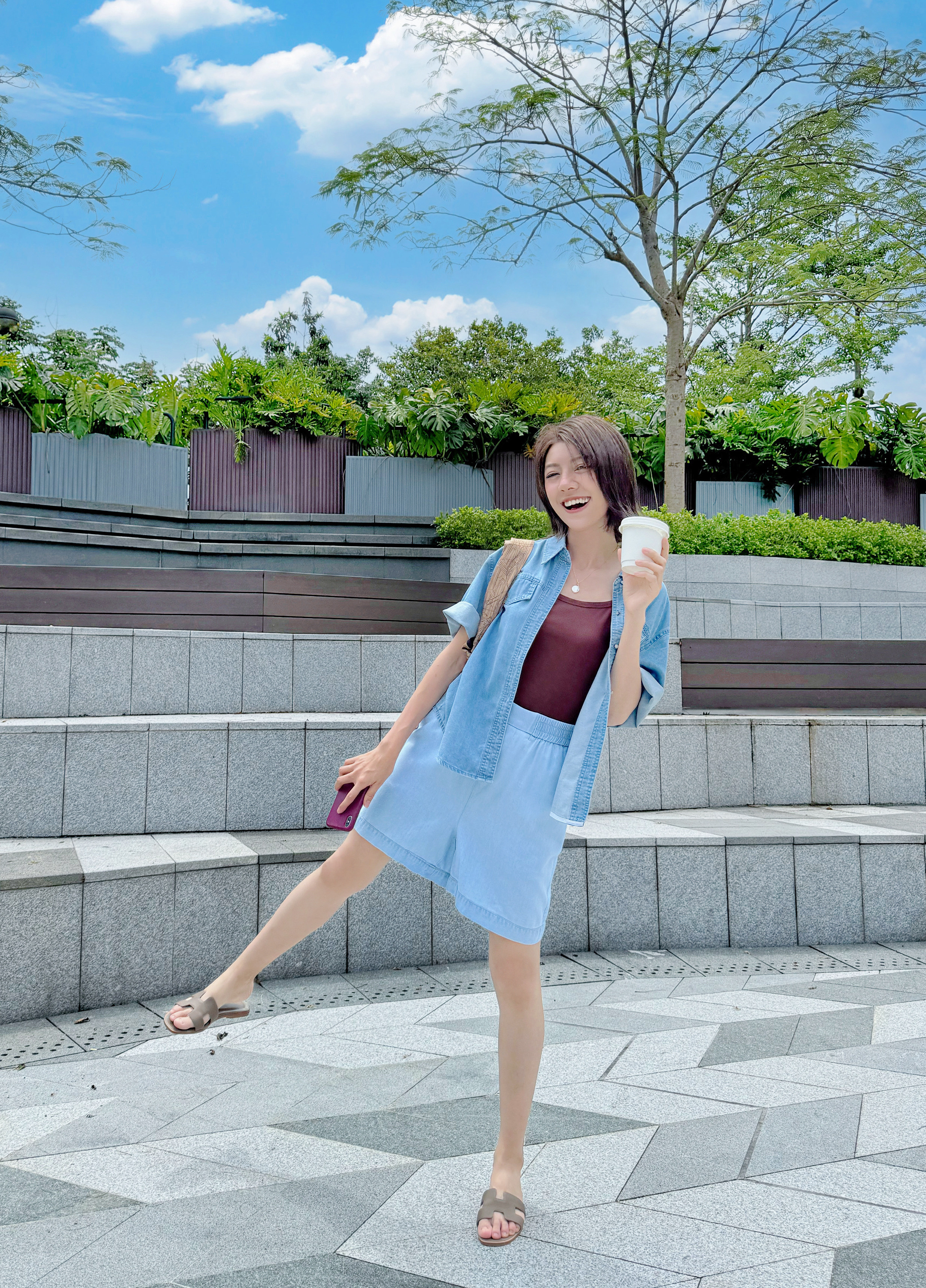 Light Washed Tencel-Blend Shorts_JE248L17