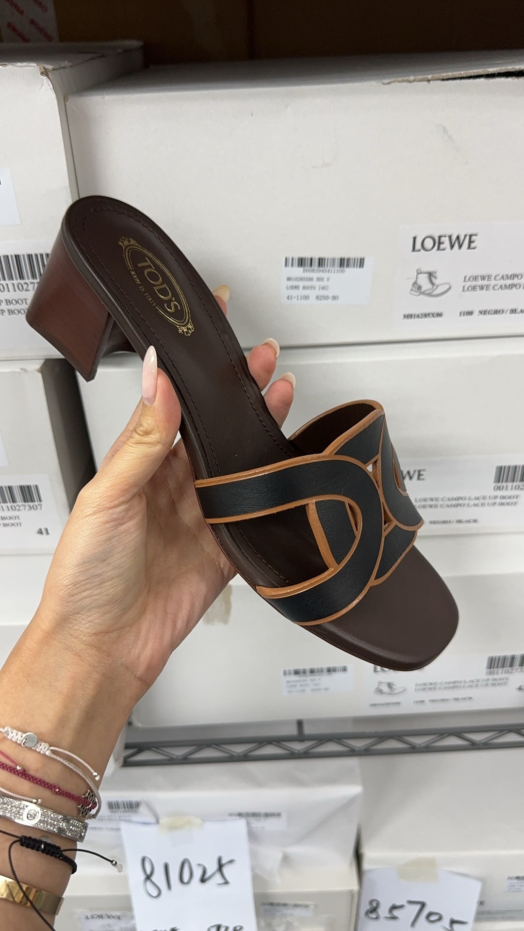 TODS 黑棕色logo高跟拖鞋 -M