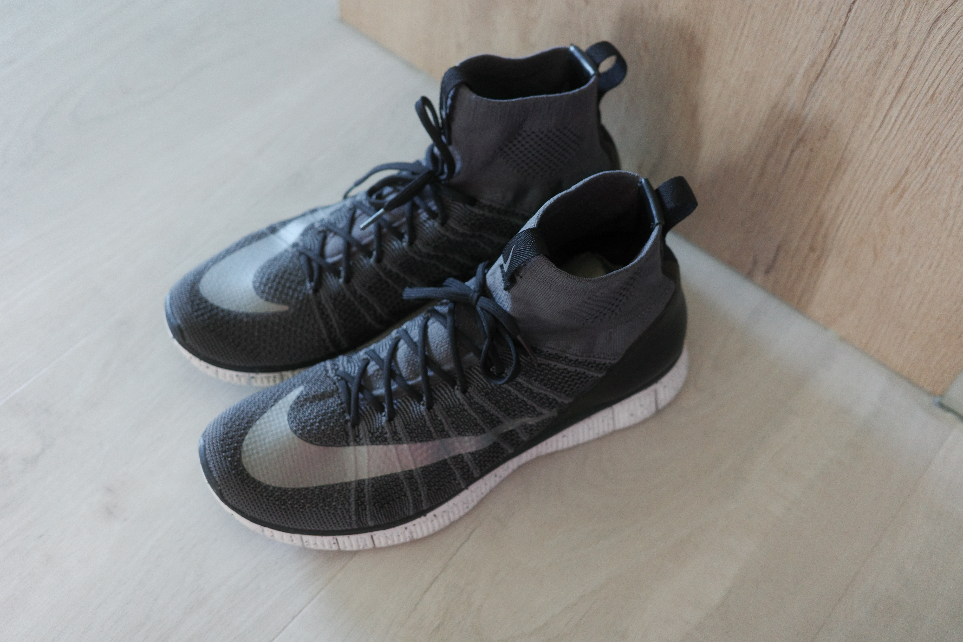 NIKE FLYKNIT MERCURIAL SUPERFLY 黑橘箭頭 /  編織灰潑墨 二手美品