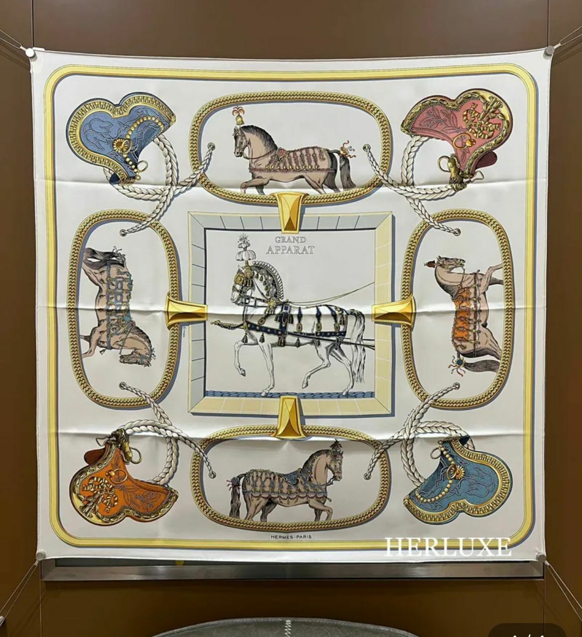 Grand Apparat forever scarf 90 x 90cm Crème / Gold / Multicolore