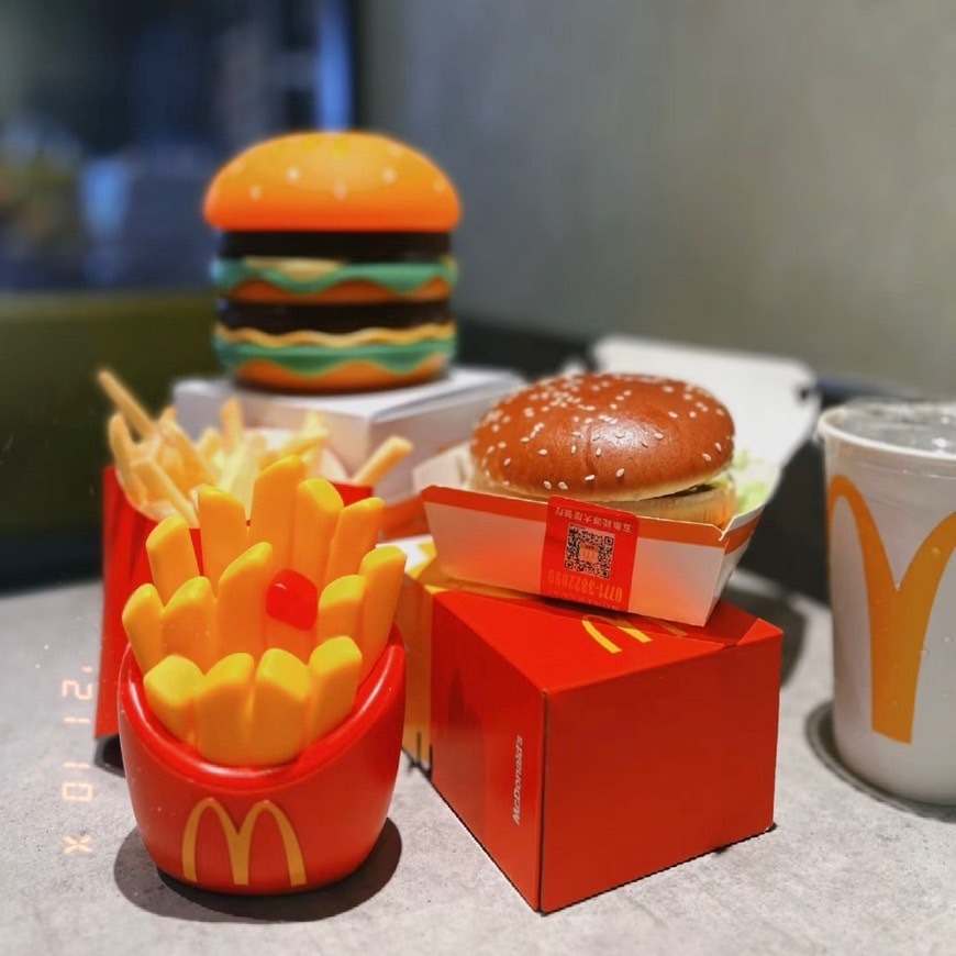 【Luxury】McDonald's 麥當勞 漢堡燈 薯條燈 蛋捲冰淇淋 拍拍燈音樂盒檯燈小夜燈裝飾擺設 無鹽薯條 敲敲燈
