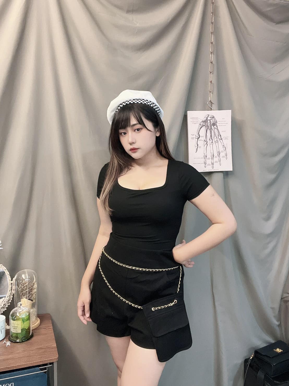 超高腰小口袋短褲*附鏈條包包