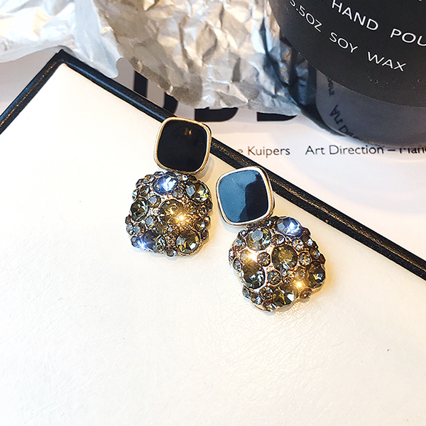 JK KOREA new black earrings temperament noble personality full diamond earrings J0429