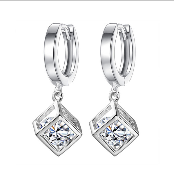 JK KOREA Rubik's Cube Love Window Cube Sugar Fashion Earrings Earrings J0112