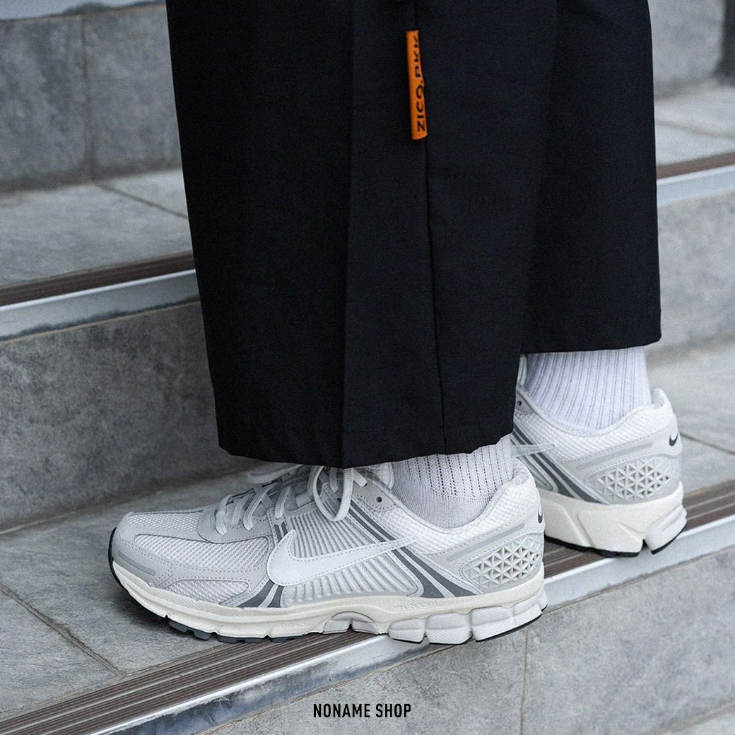 NIKE ZOOM VOMERO 5 “PLATINUM TINT” 復古 老爹 鉑金色 奶油白 (男款)