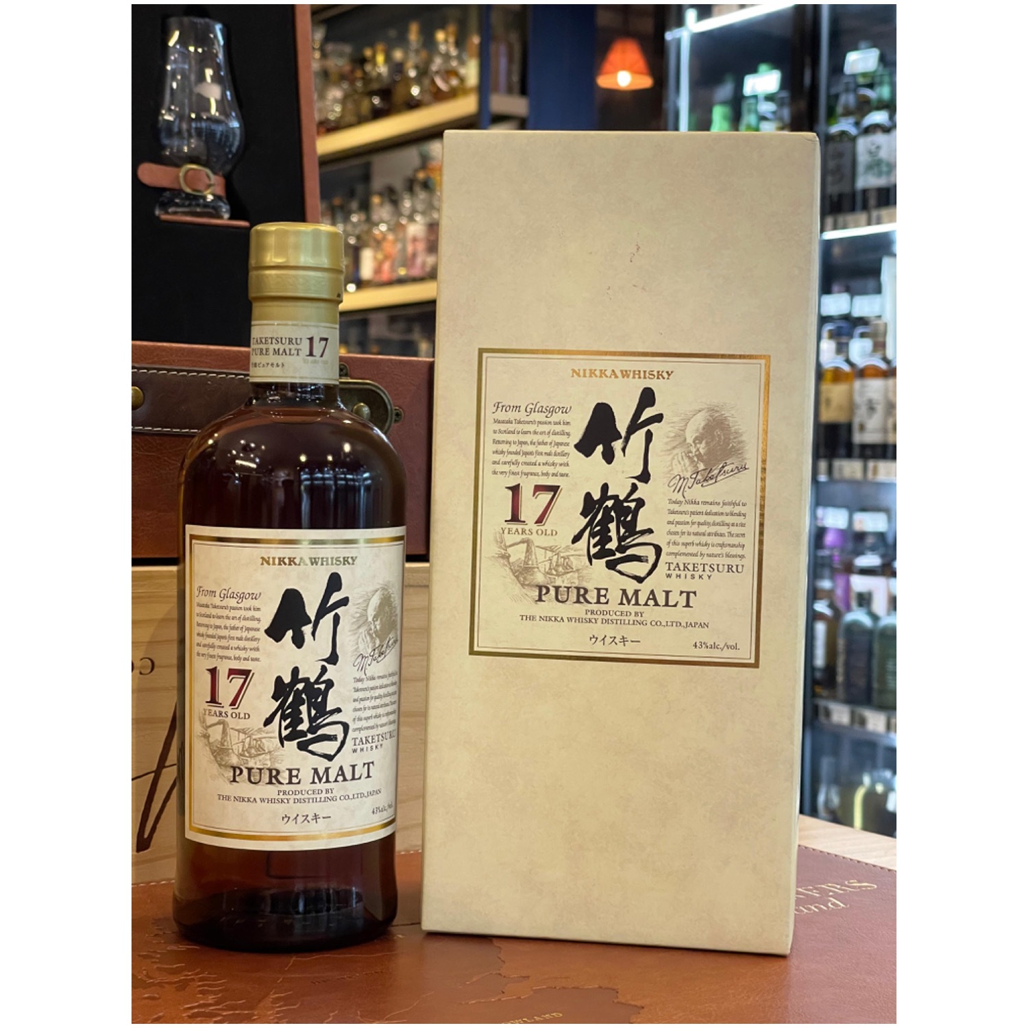 Nikka Taketsuru 竹鶴 17 Years Pure Malt Whisky